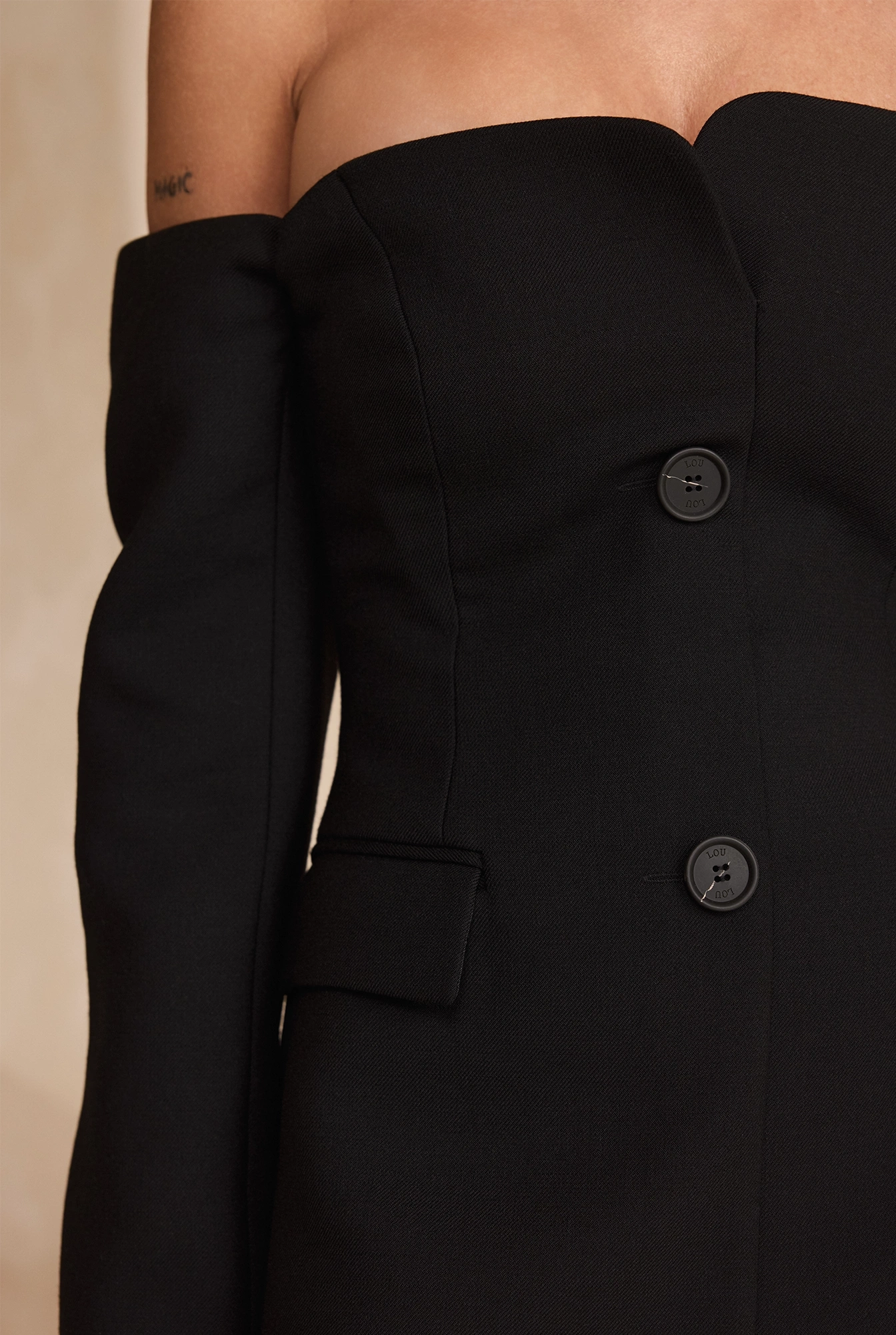 Marzia – vestido blazer mini negro con mezcla de lana