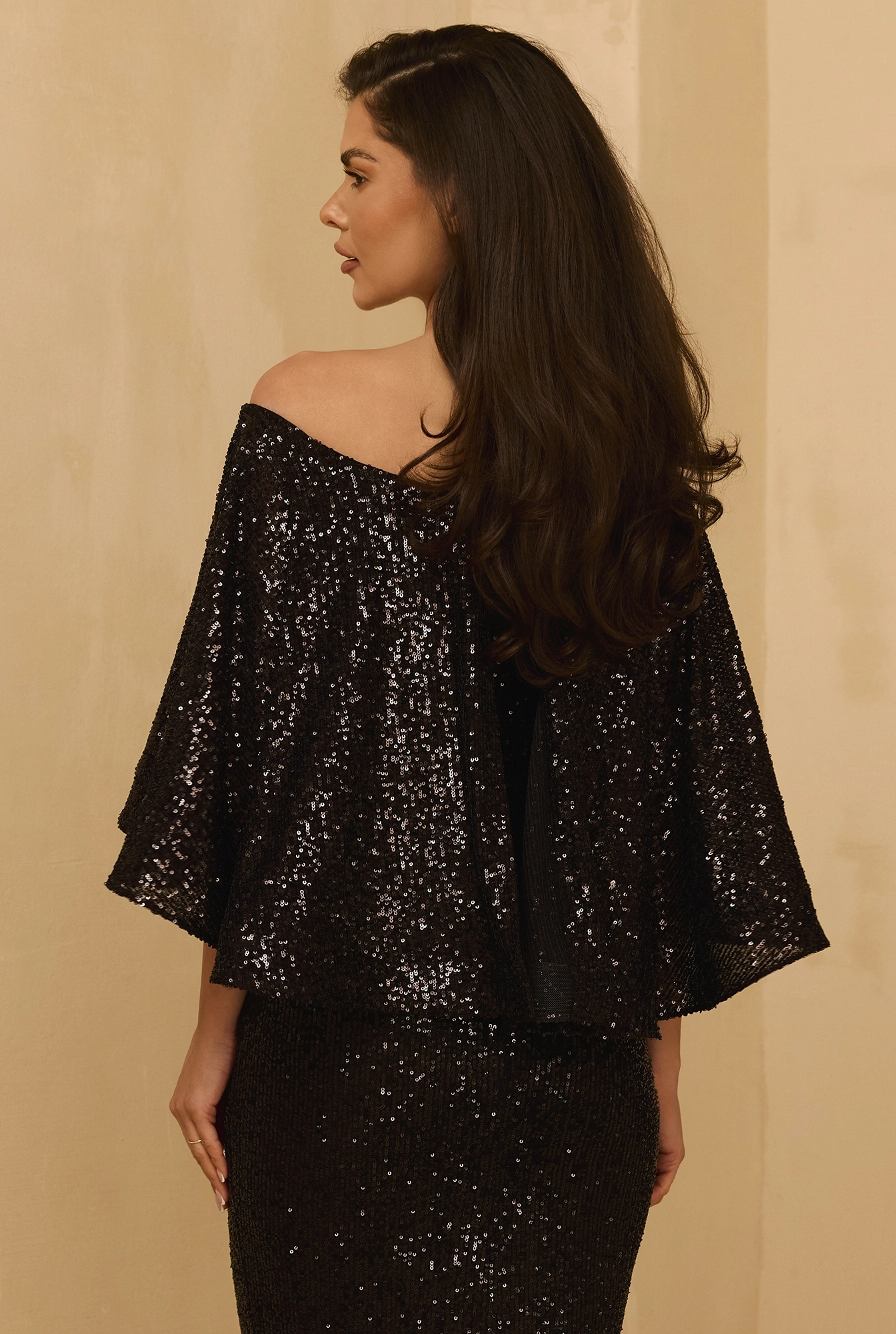 Chaeri - Maxi Vestido Negro de Lentejuelas